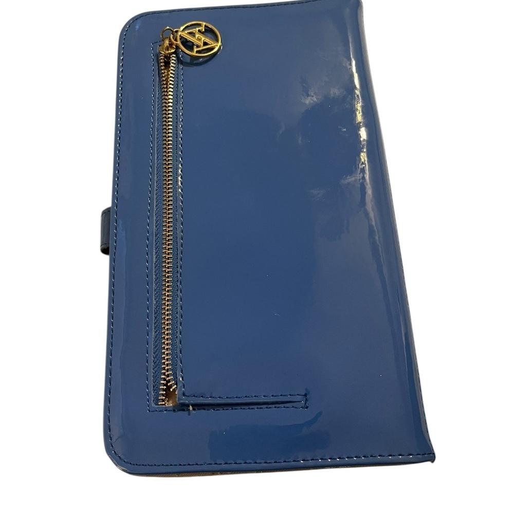 Coastal Chic Marine Blue Wristlet/Clutch NWOT Clean Girl Minimalist Sailor